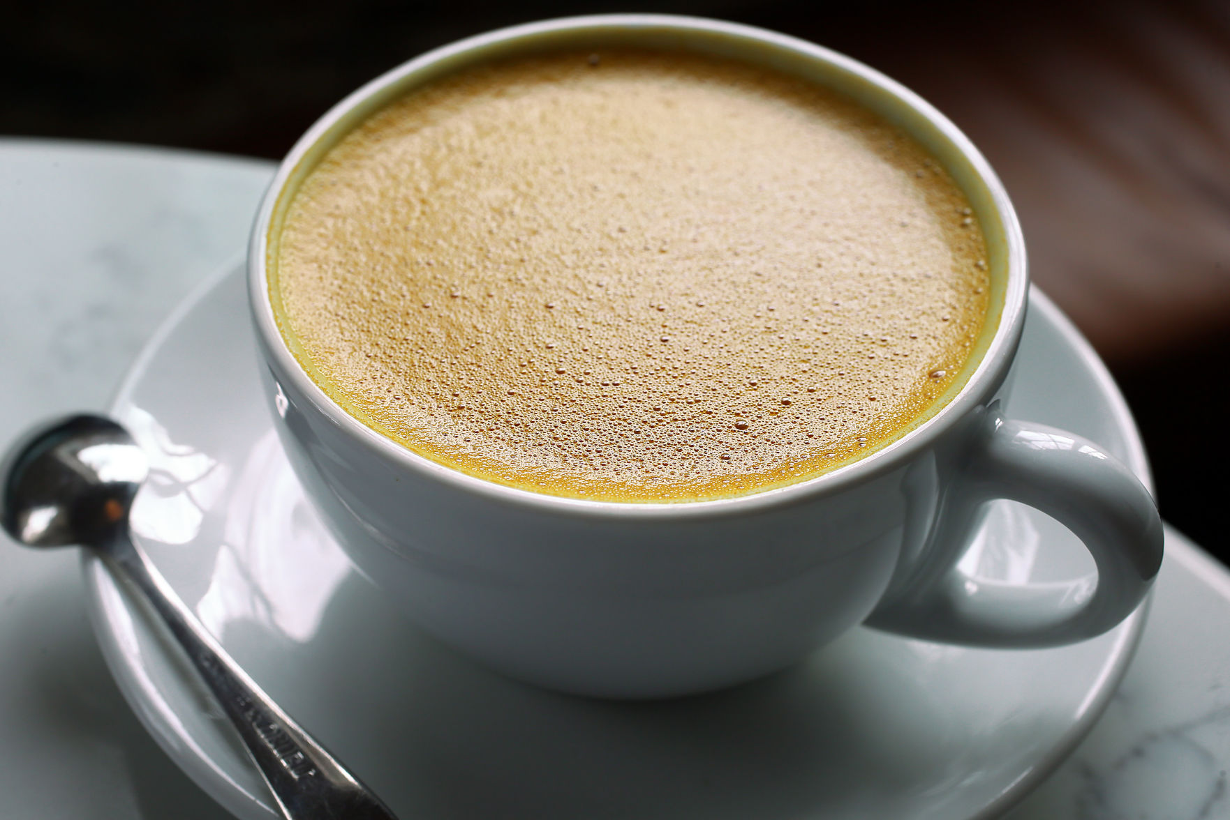 golden latte basic kitchen.jpg
